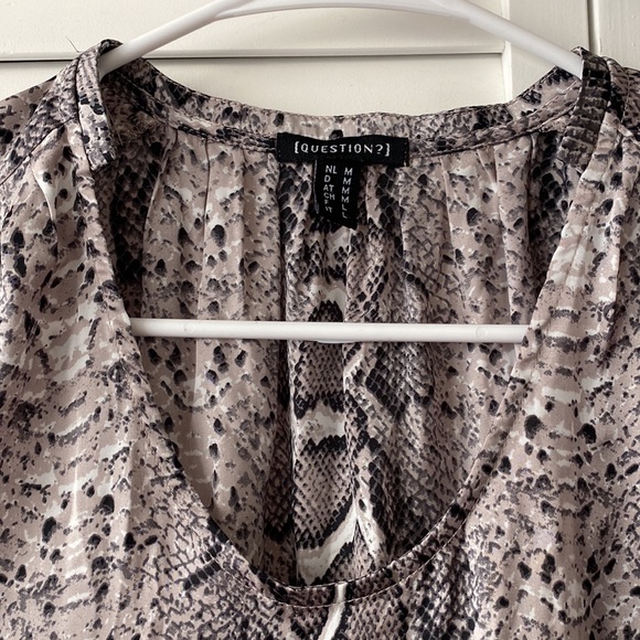 Multi Beige Python Snake Print High Low Blouse - Picture 2 of 8